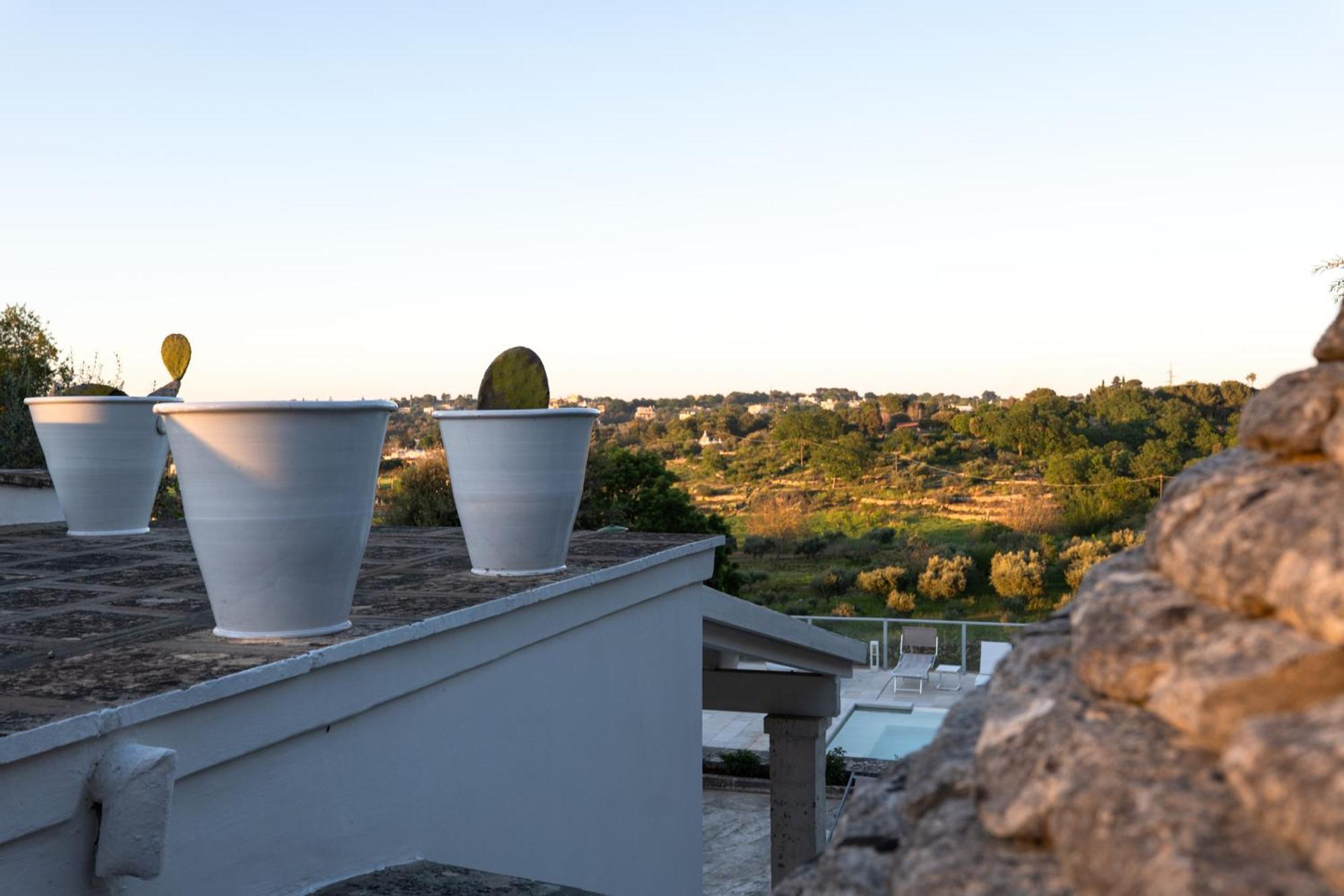 Il Trullo Di Simona Bed & Breakfast Locorotondo Eksteriør bilde